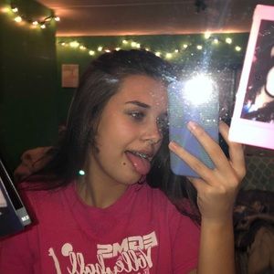 Meet your Posher, Kay